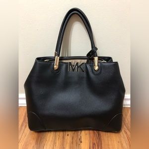Michael Kors Women’s Black Leather Bag